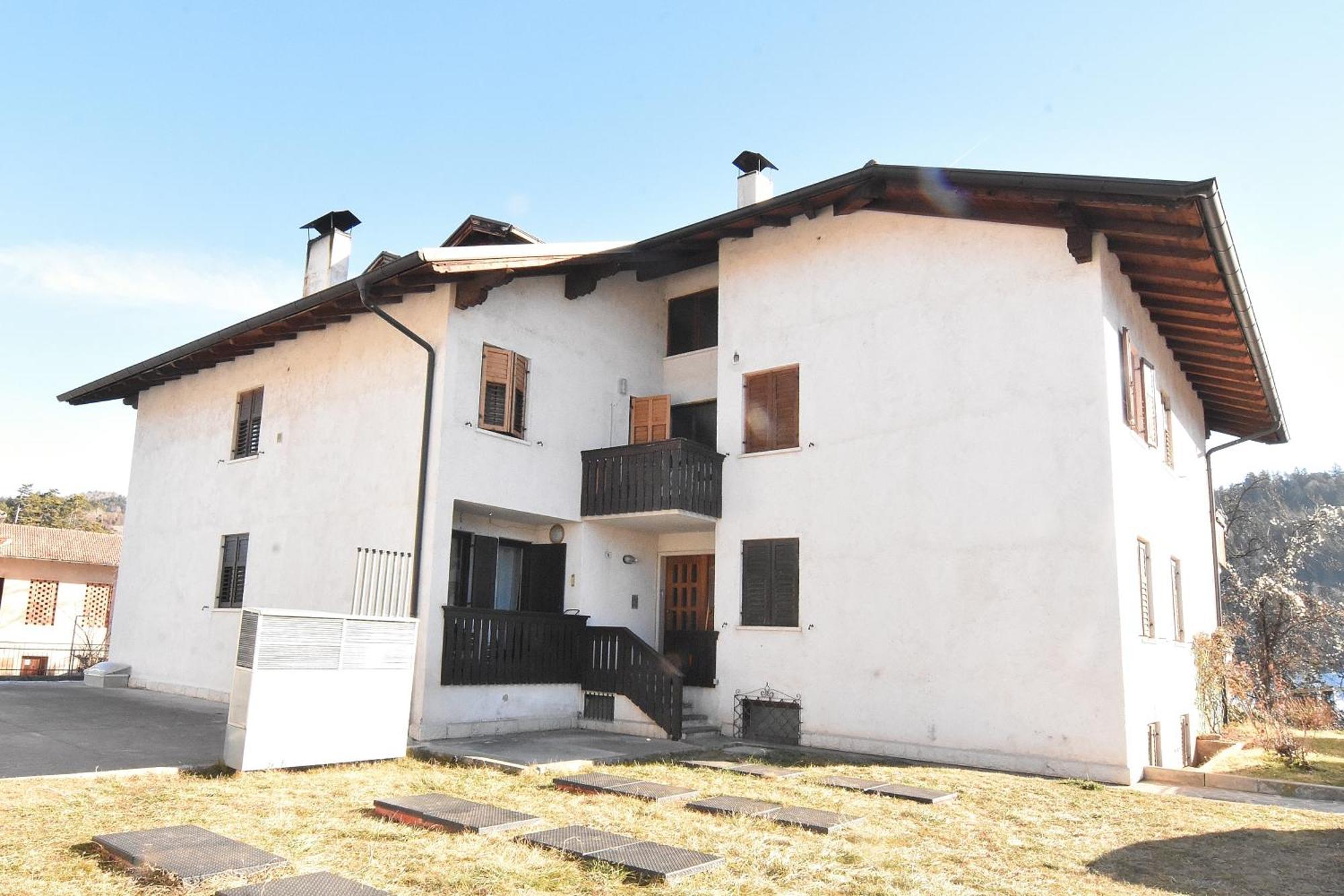 Appartamento Da Romina Con Parcheggio Gratuito ซานเซโน ภายนอก รูปภาพ